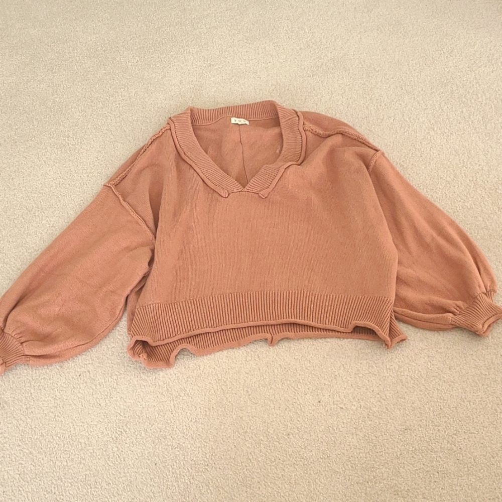 POL Medium Sweater with bubble sleeve